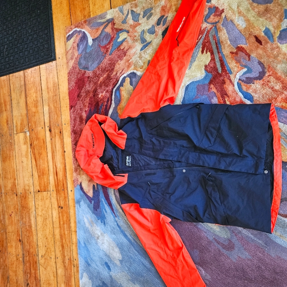 Dakine (m) Worn Once!  Ski Jacket
